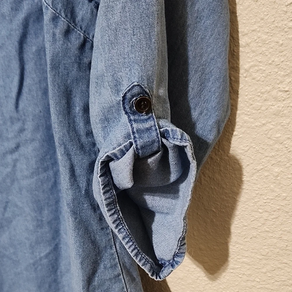 Nurture by Lamaze Blue Embellished 3/4 Sleeve Blouse - Picture 7 of 7